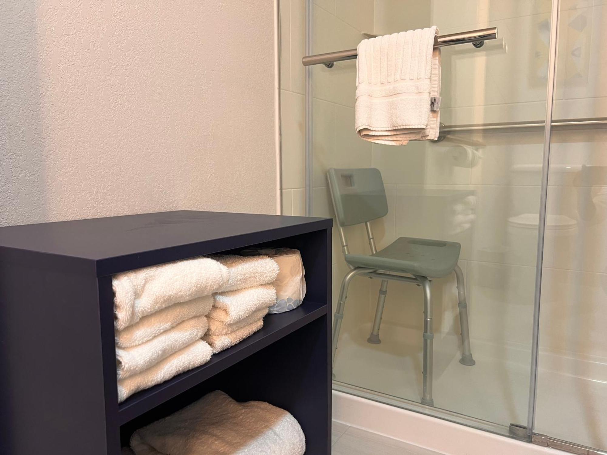 Comfort Suites Louisville Airport מראה חיצוני תמונה