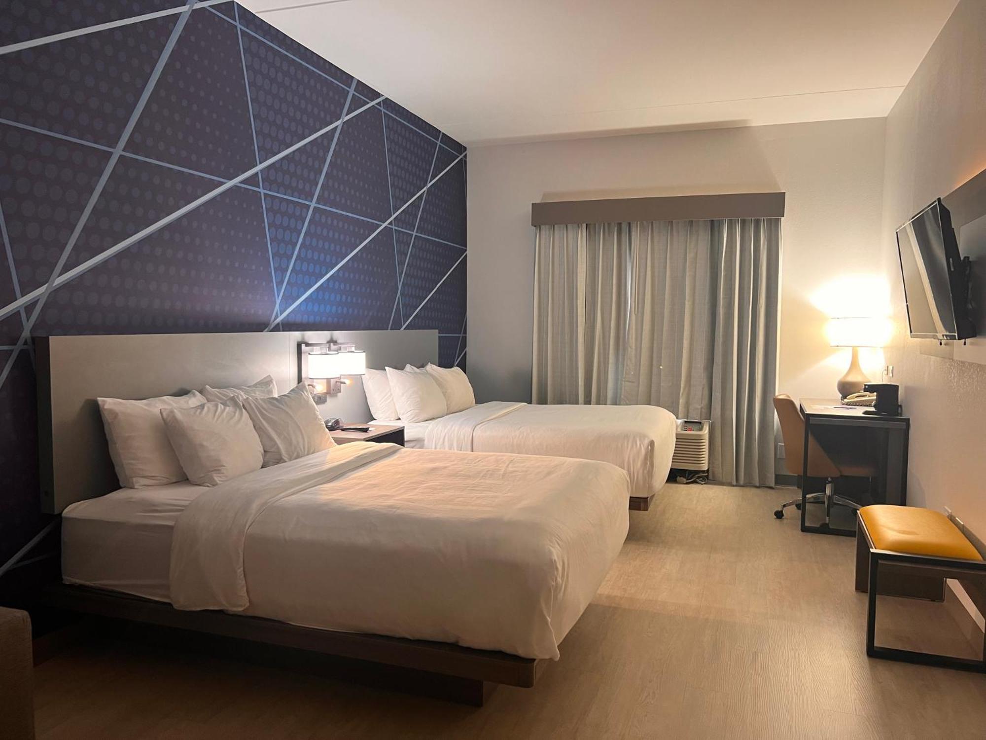 Comfort Suites Louisville Airport מראה חיצוני תמונה
