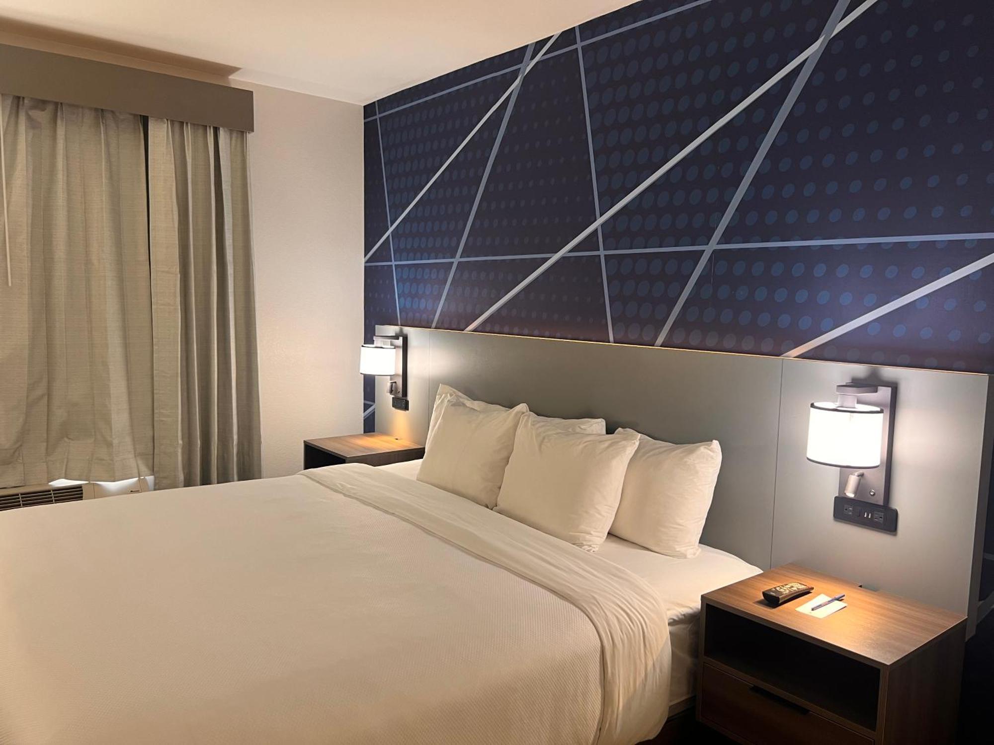 Comfort Suites Louisville Airport מראה חיצוני תמונה