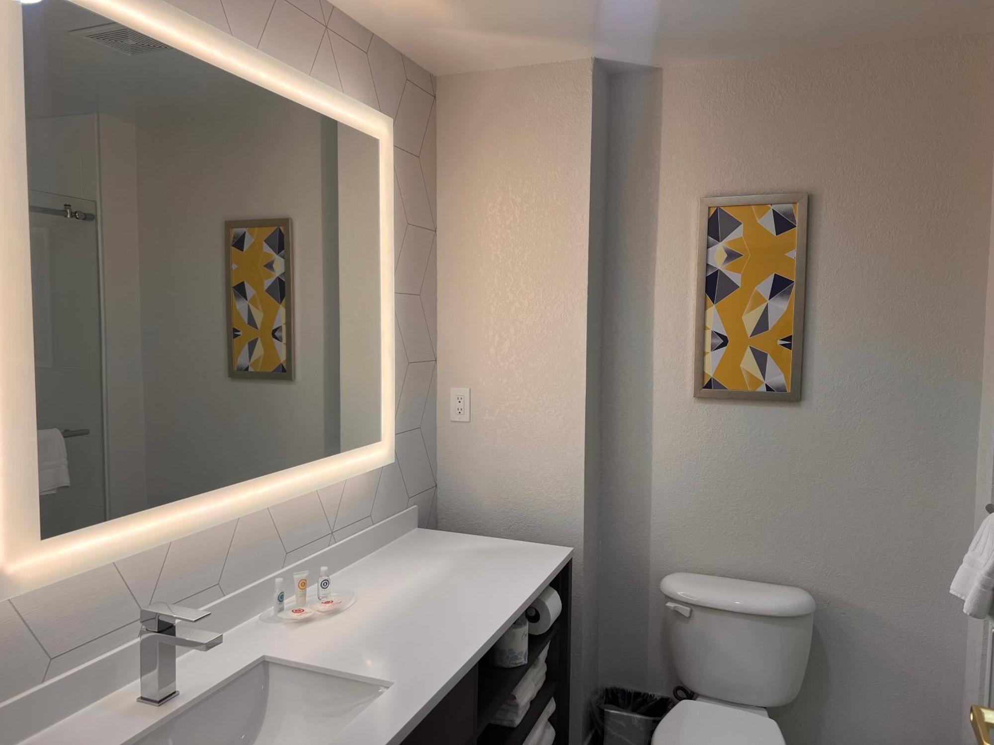 Comfort Suites Louisville Airport מראה חיצוני תמונה