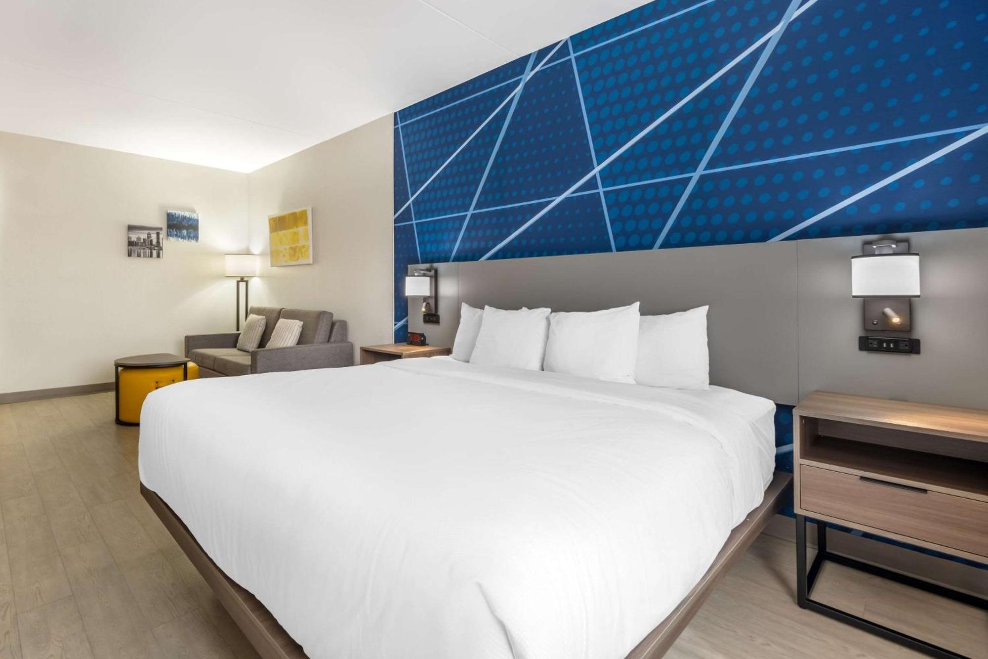 Comfort Suites Louisville Airport מראה חיצוני תמונה