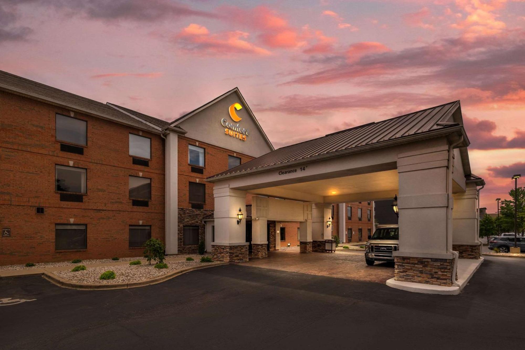 Comfort Suites Louisville Airport מראה חיצוני תמונה